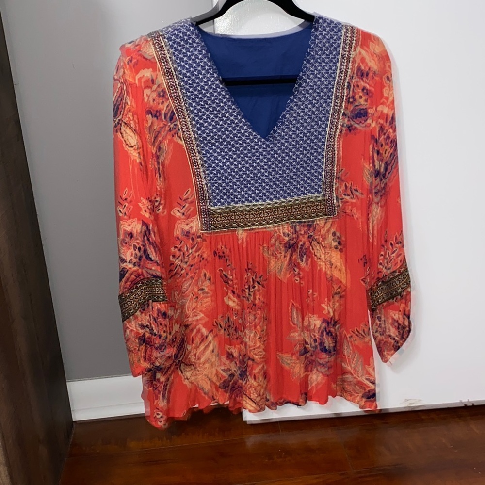 R D & Koko by Anthropologie Bohemian embroidered Blouse